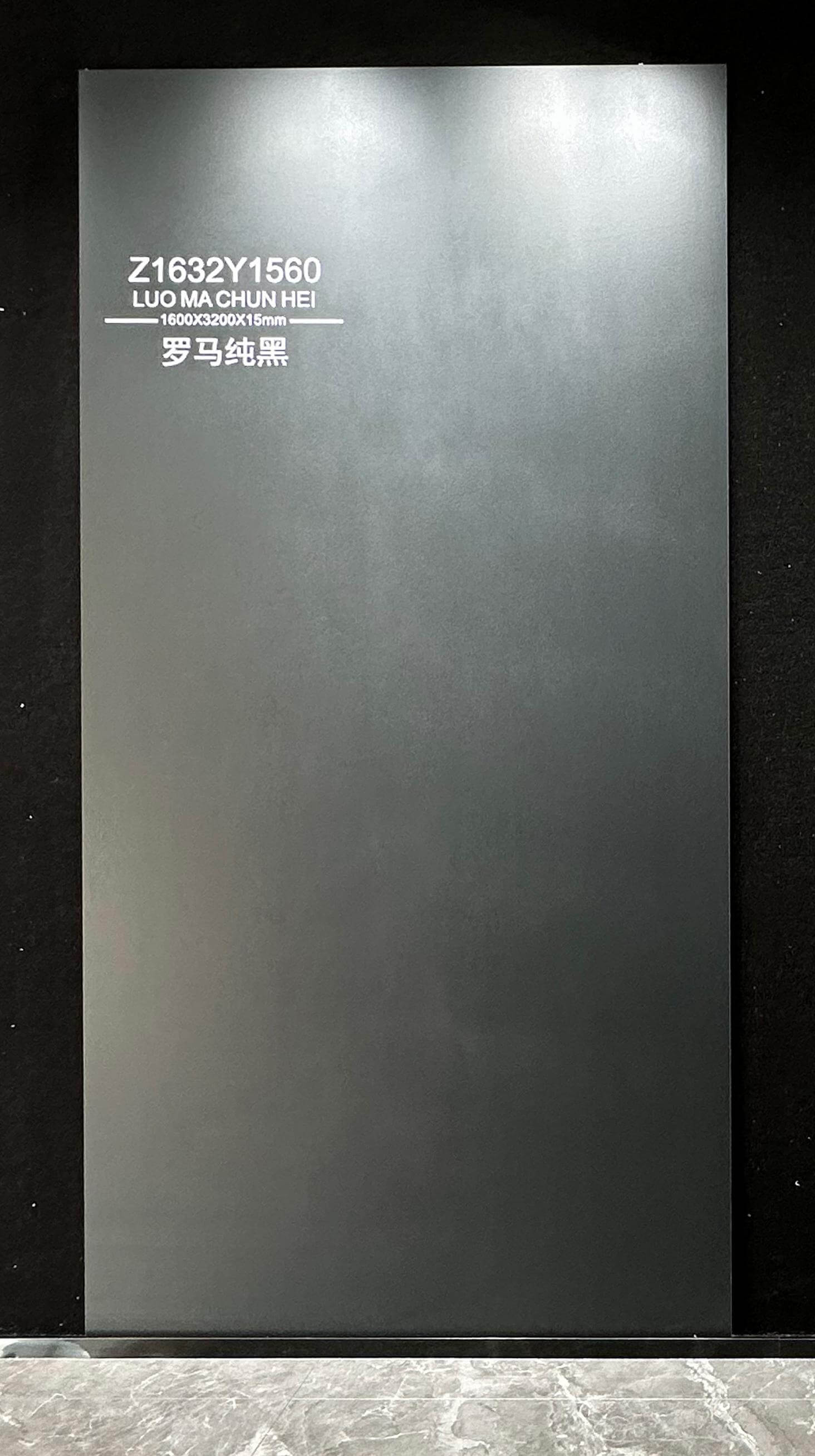 LUO MA CHUN HEI - صورة حقيقية