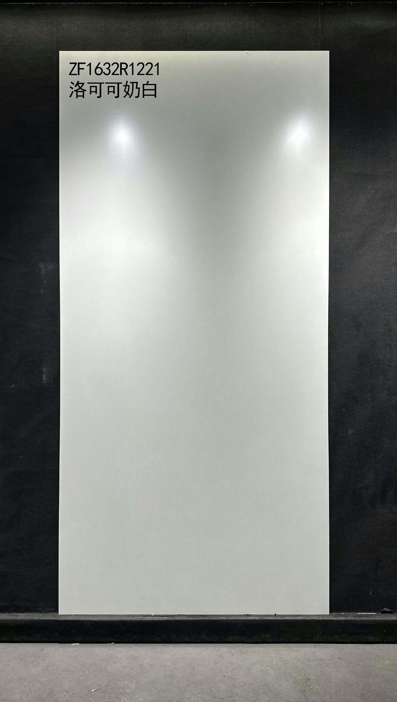 LUO KE KE NAI BAI - foto real